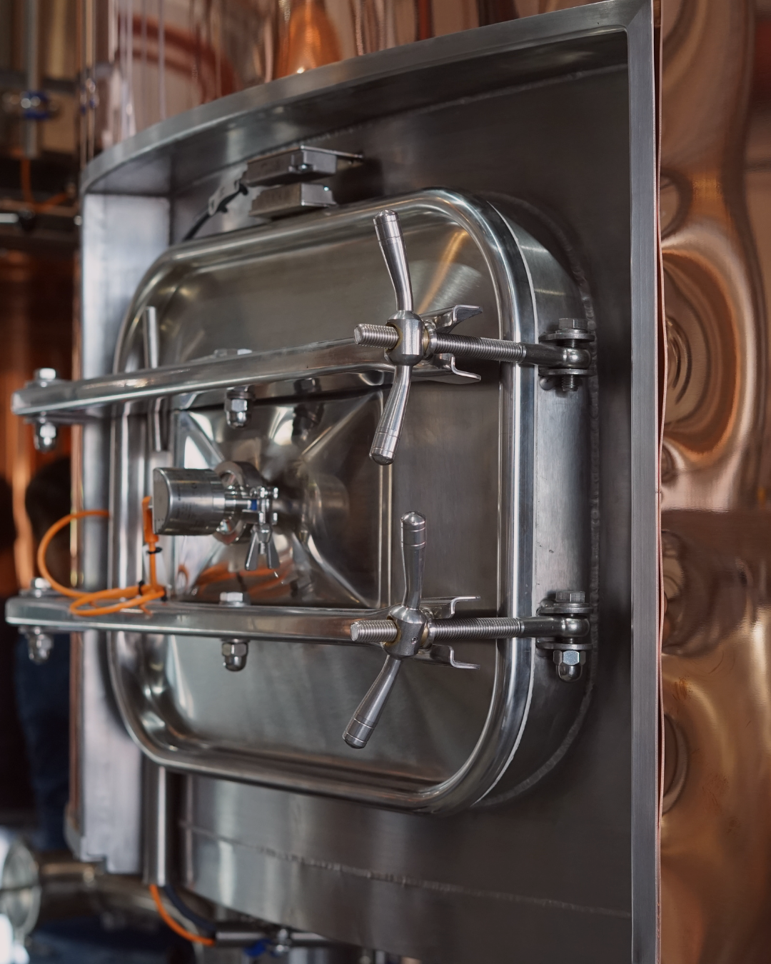 Contract Distilling in Scotland: A Smart Path to Building a Whisky or Spirits Brand
